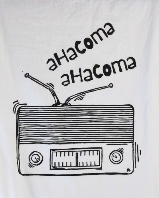 ahaComa Stereo Block Print Short-Sleeve White Tee