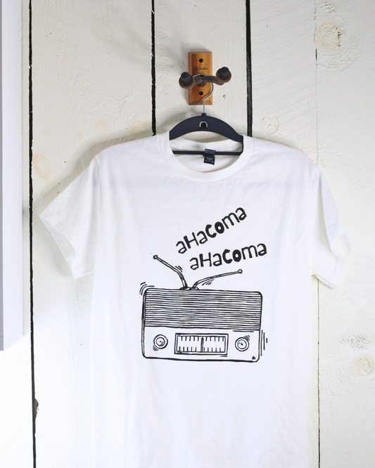 ahaComa Stereo Block Print Short-Sleeve White Tee